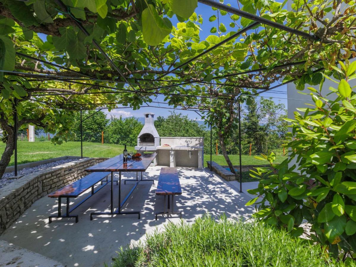 Holiday Home Carlo - IPC102 Pićan Exterior foto